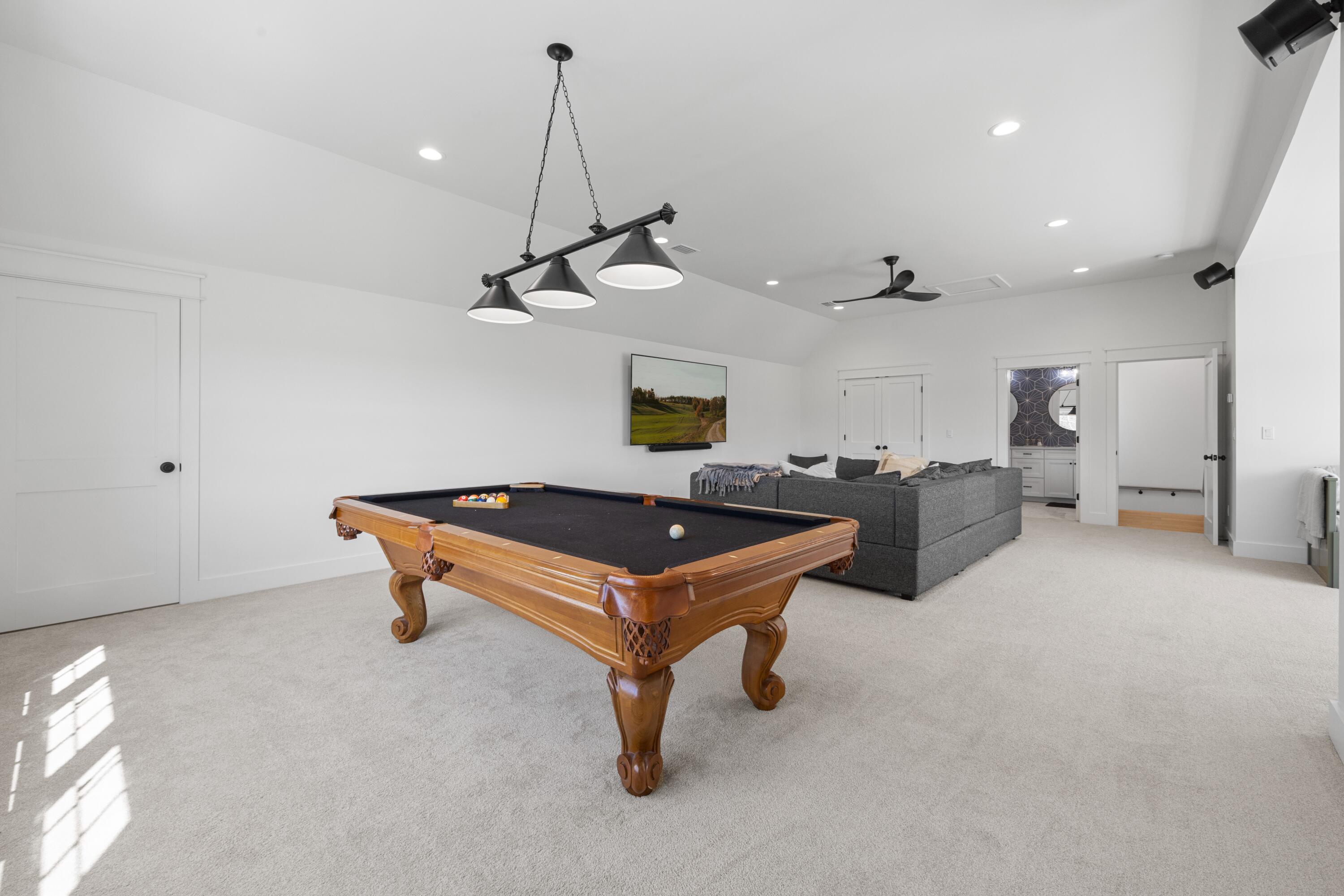 Meets & Bounds - Residential