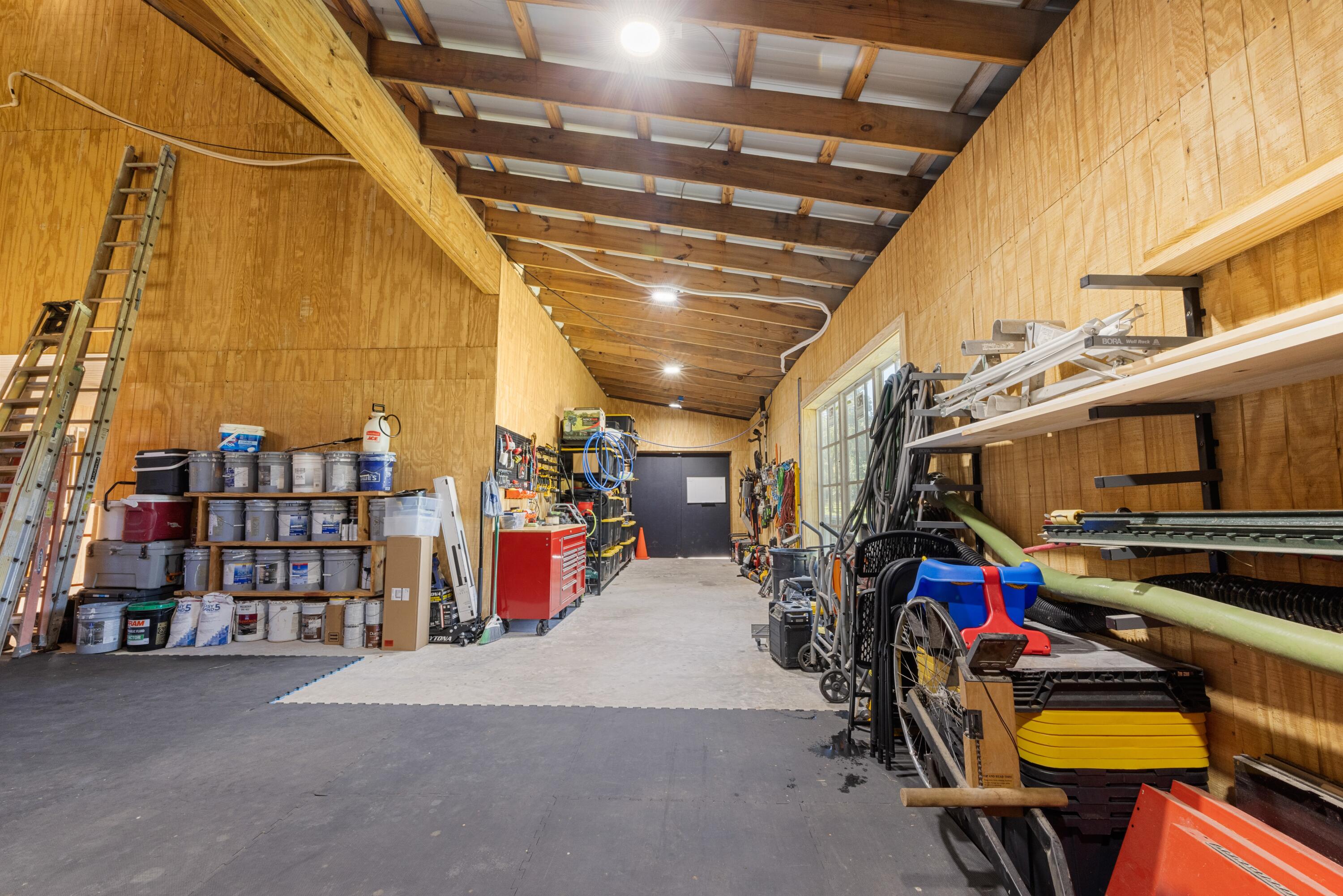 Meets & Bounds - Residential