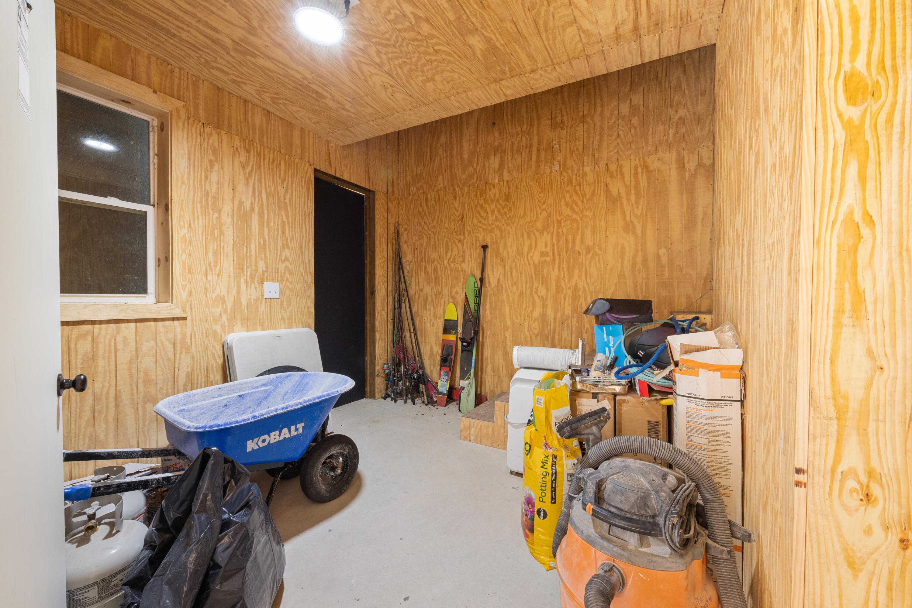 Meets & Bounds - Residential