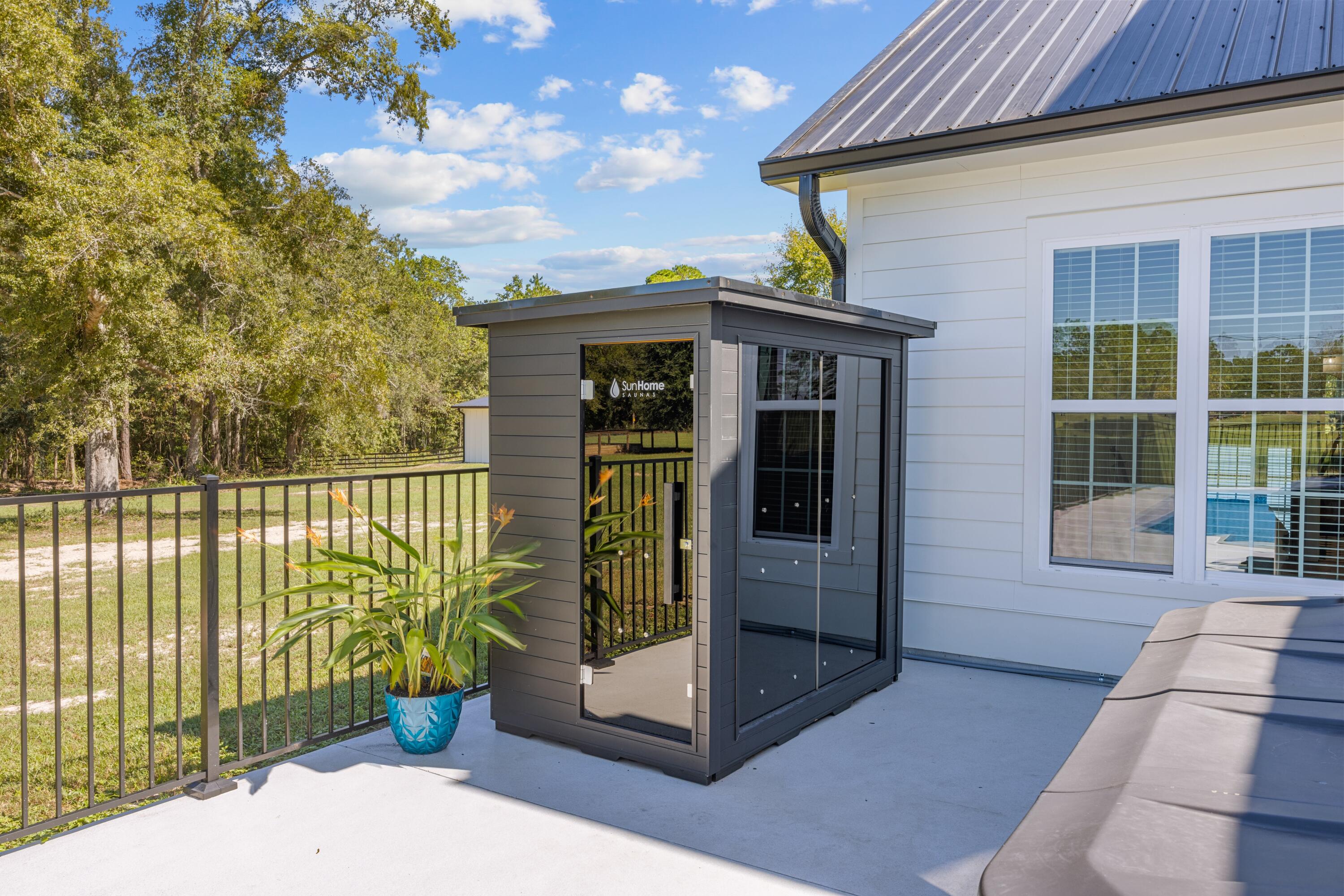 Meets & Bounds - Residential