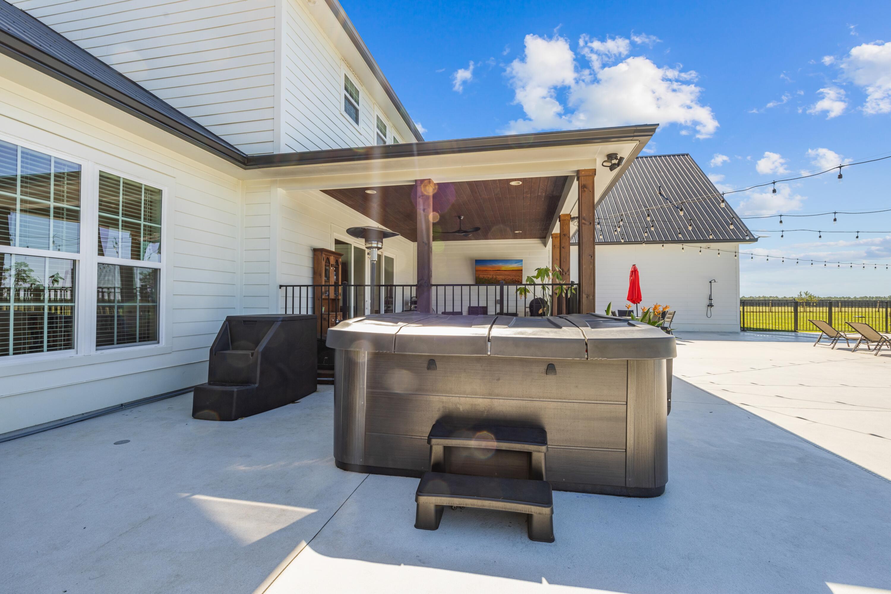 Meets & Bounds - Residential