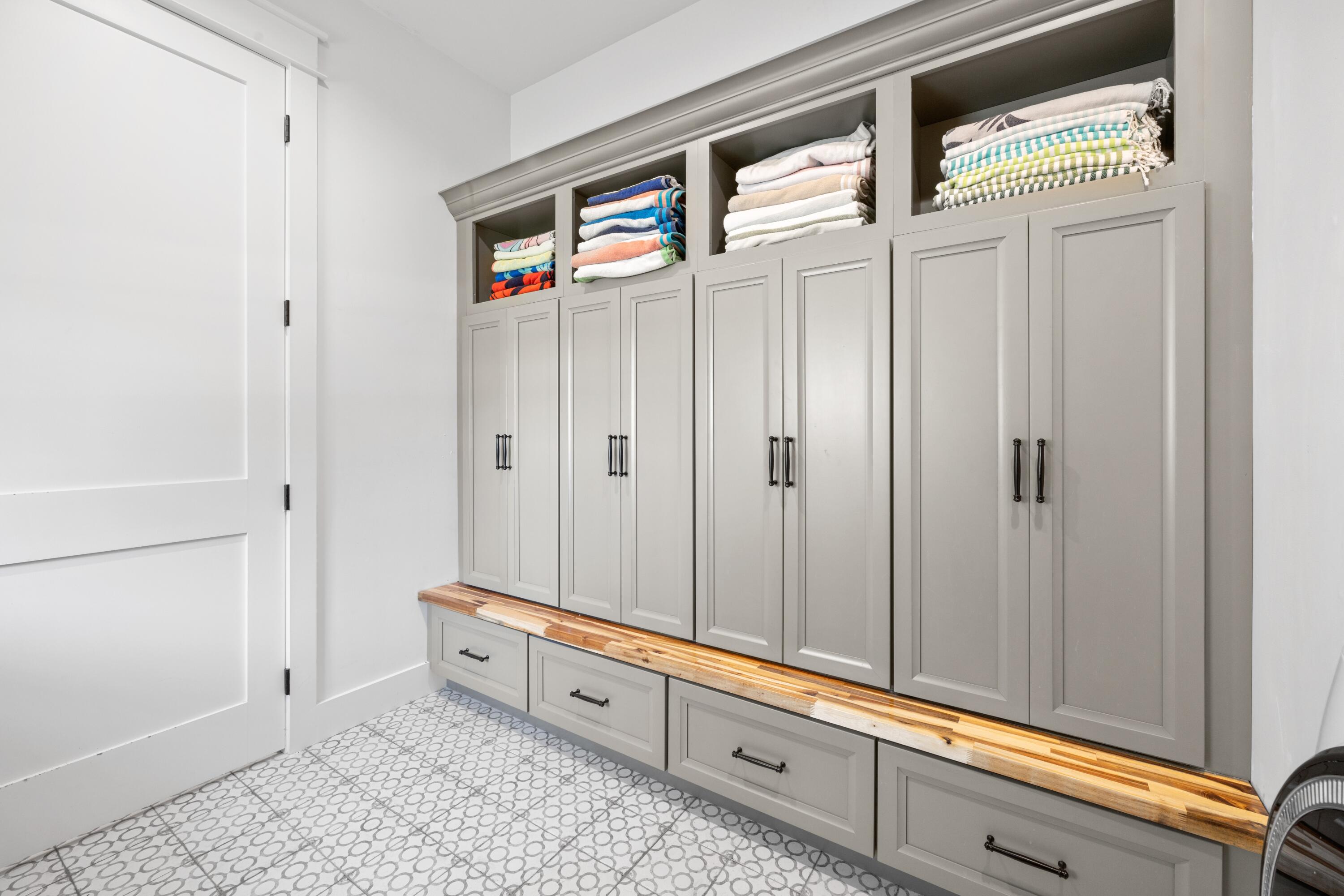 Meets & Bounds - Residential