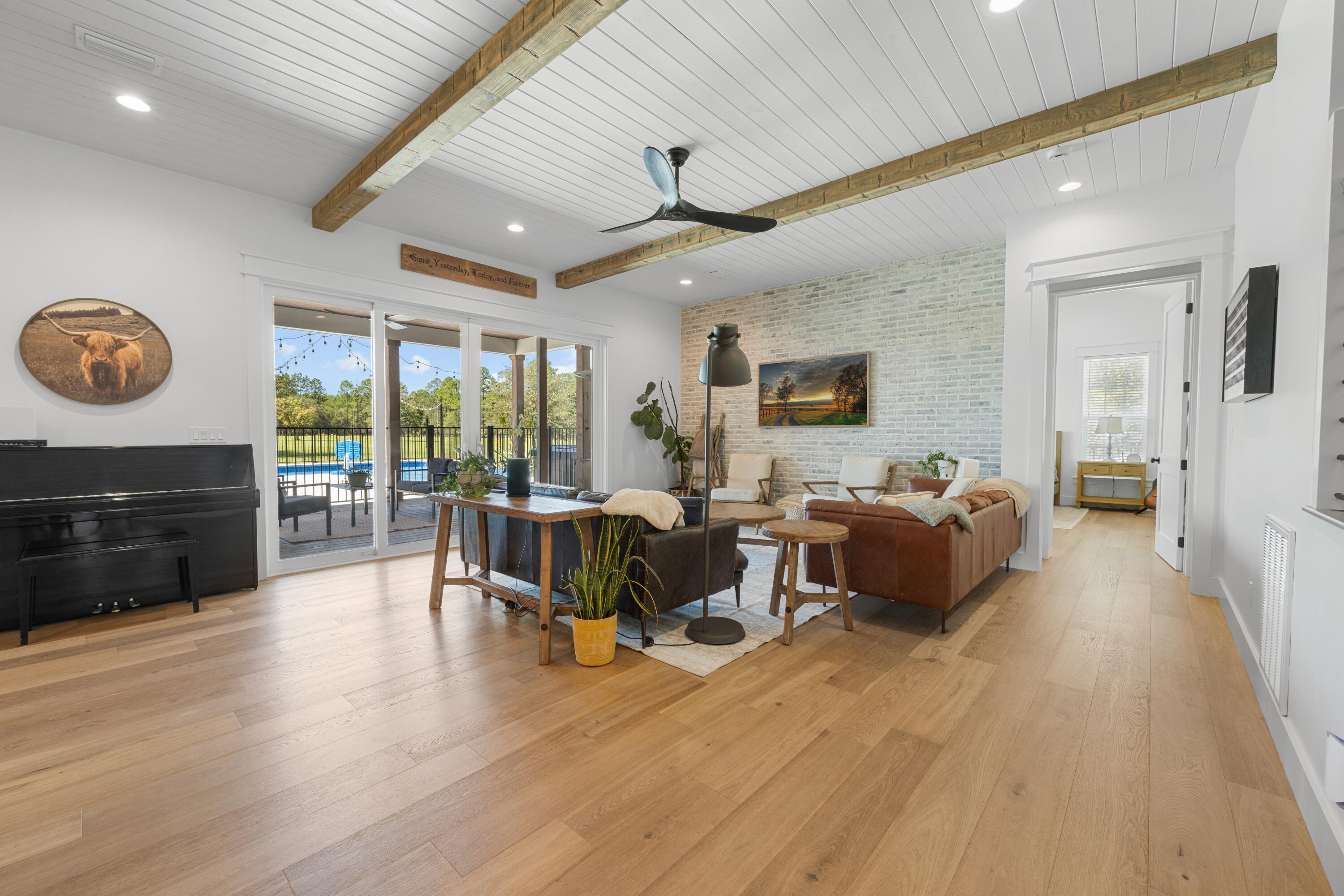 Meets & Bounds - Residential