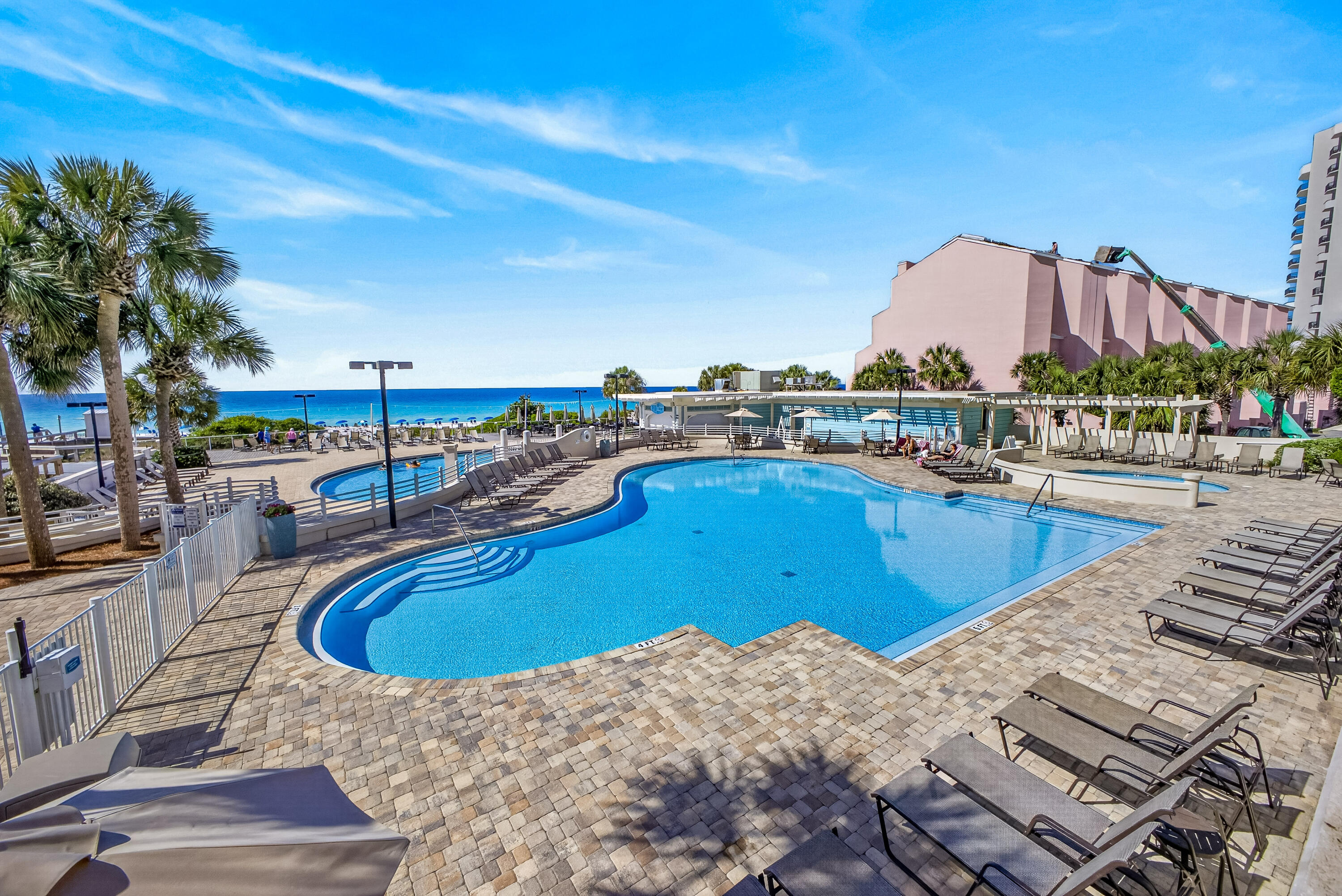 TIDES AT TOPS'L - Residential