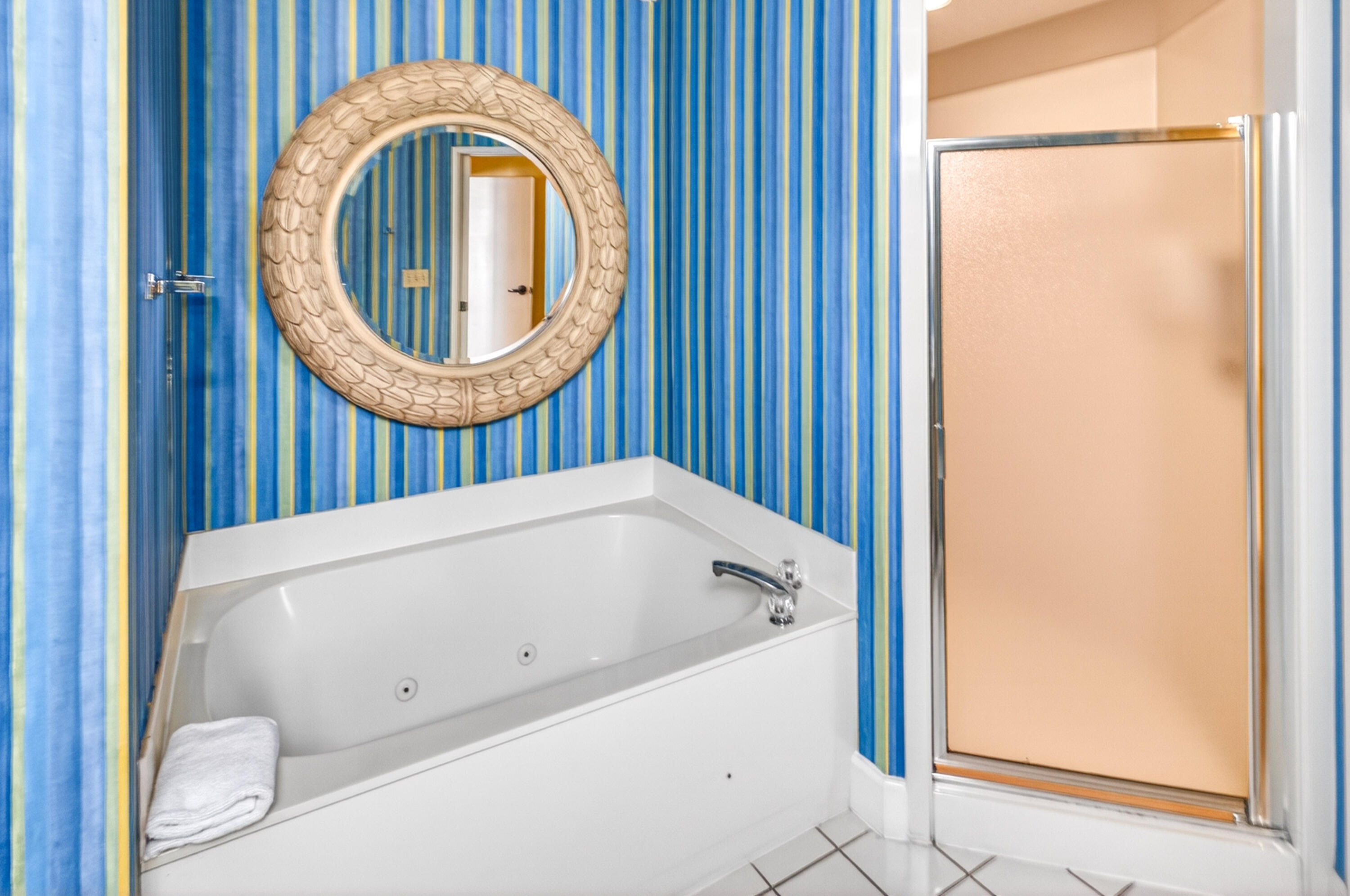 TIDES AT TOPS'L - Residential