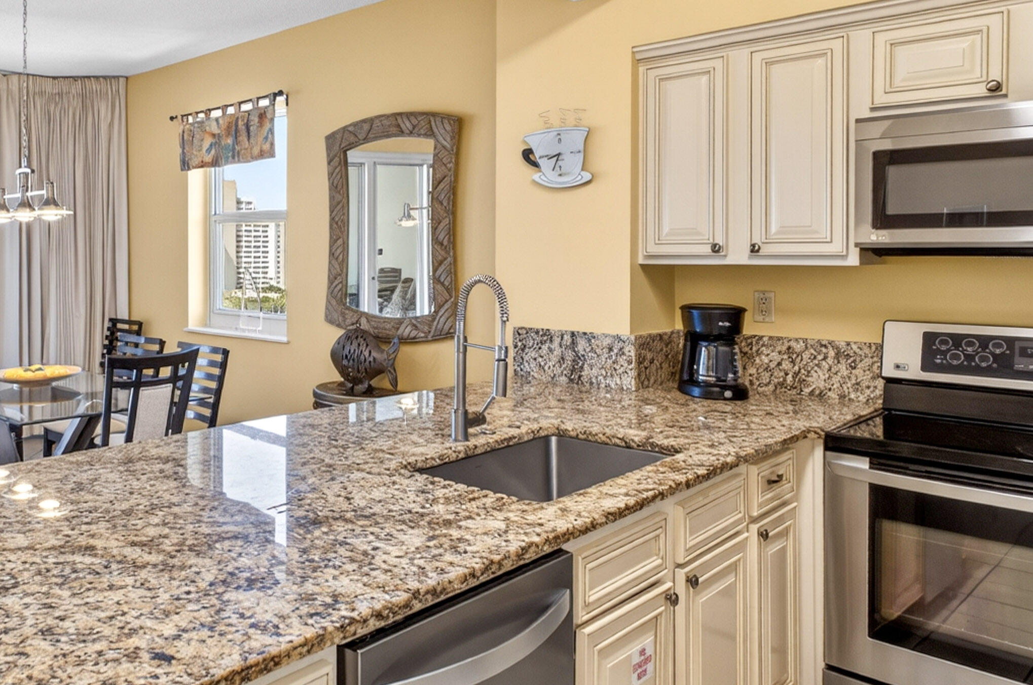 TIDES AT TOPS'L - Residential