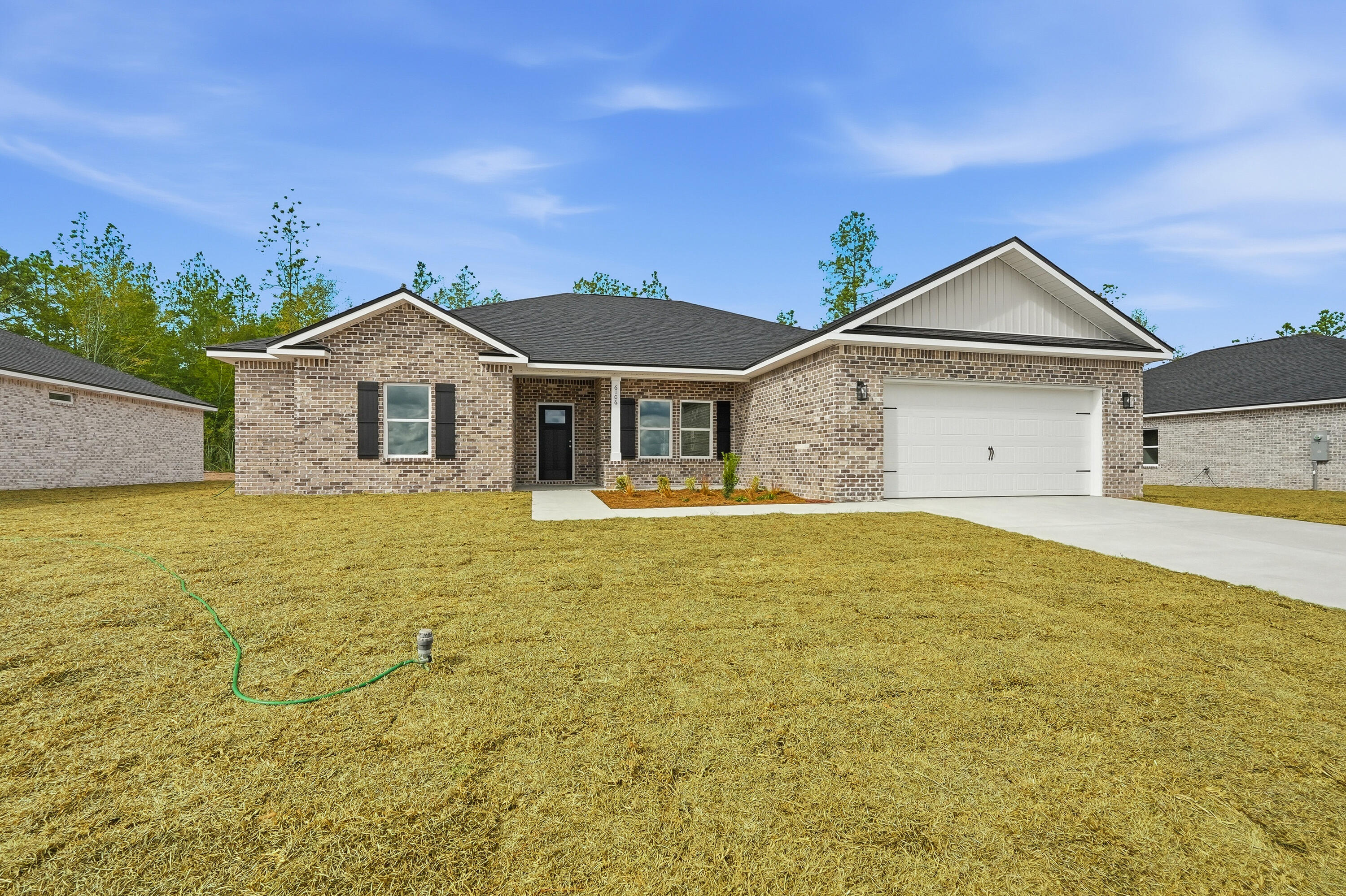 SOUTHERN CHARM - Residential