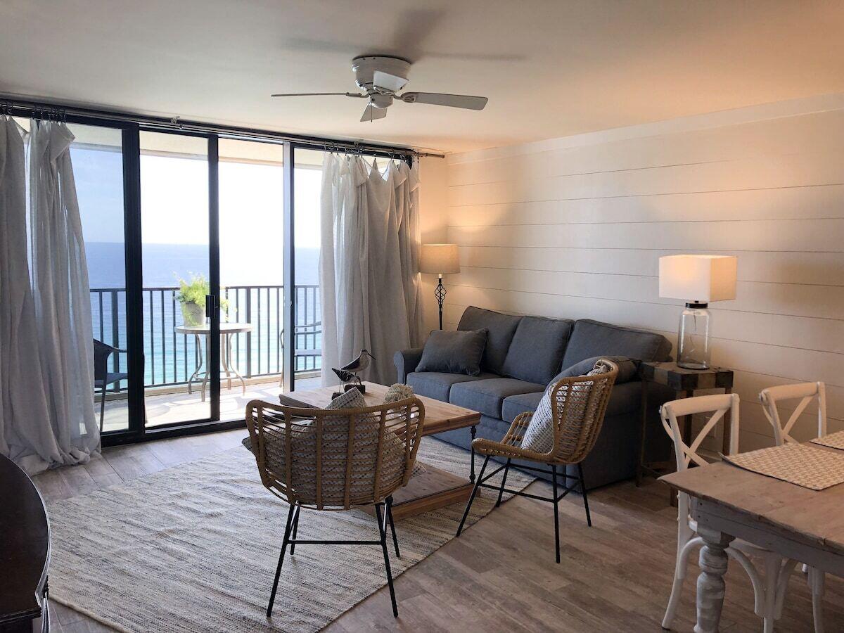 4100 E County Highway 30A UNIT 2006