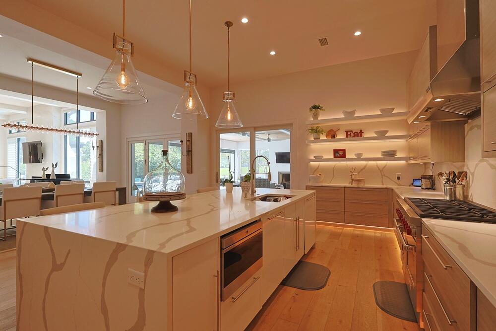 BURNT PINE - Residential