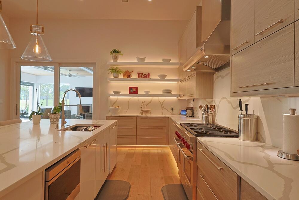 BURNT PINE - Residential