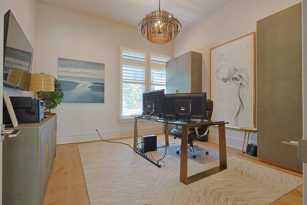 BURNT PINE - Residential