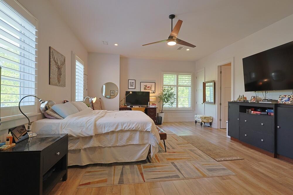 BURNT PINE - Residential