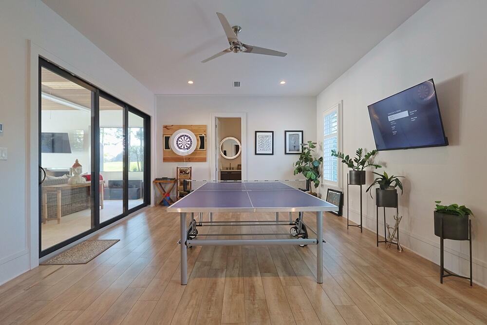 BURNT PINE - Residential