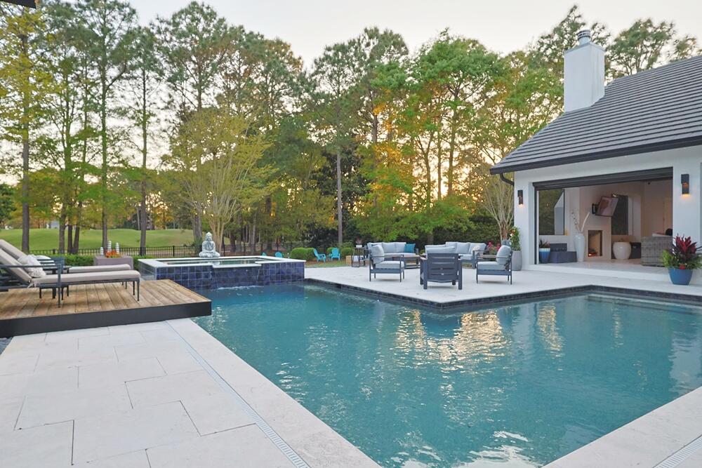 BURNT PINE - Residential