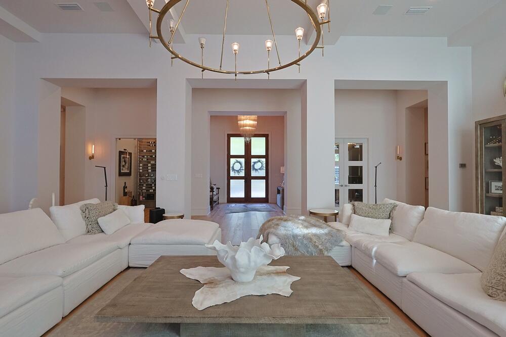 BURNT PINE - Residential