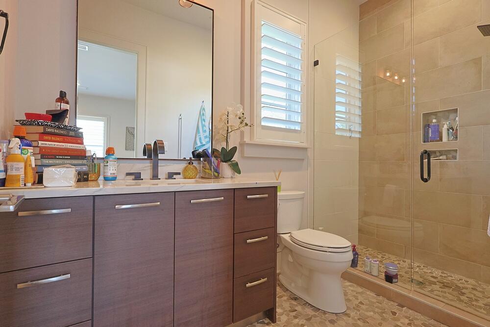 BURNT PINE - Residential