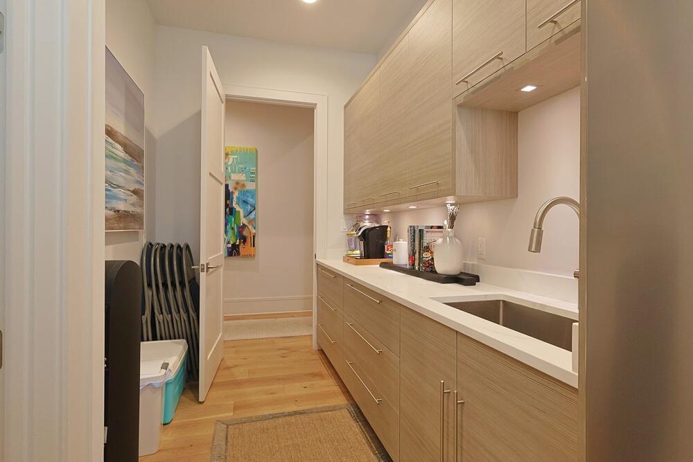 BURNT PINE - Residential