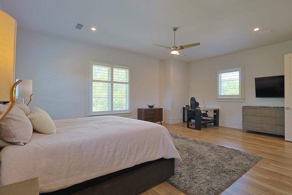 BURNT PINE - Residential