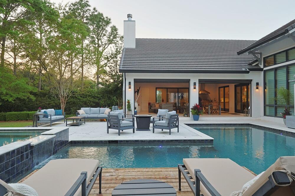 BURNT PINE - Residential