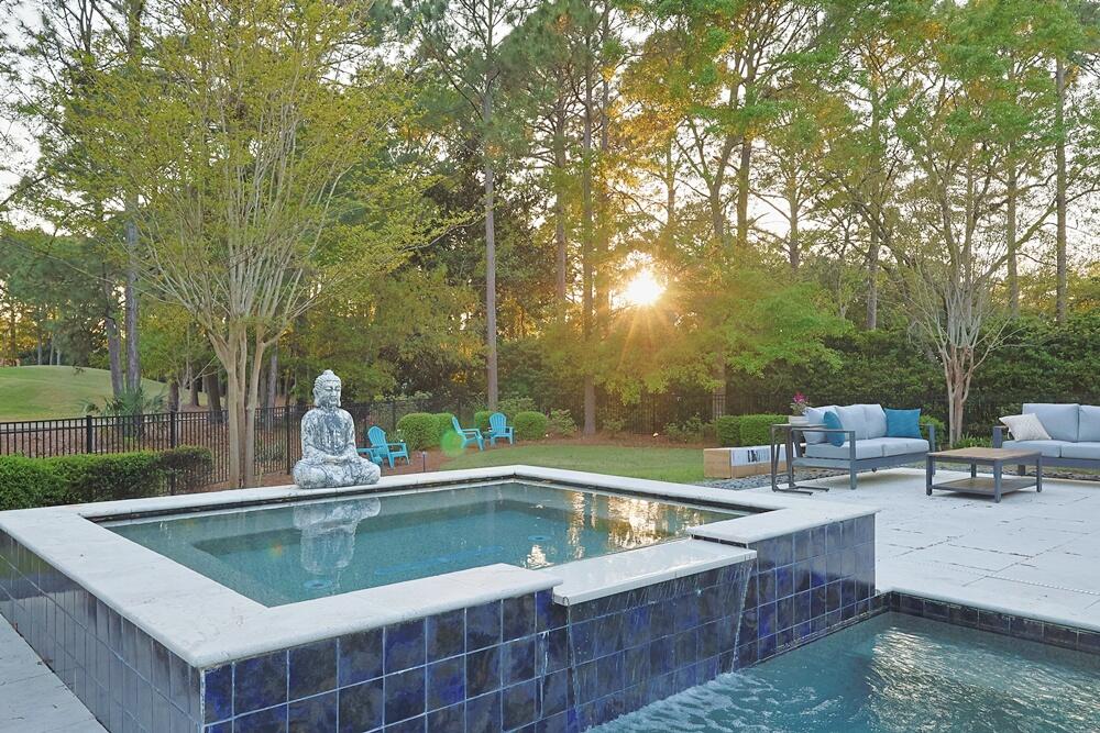 BURNT PINE - Residential