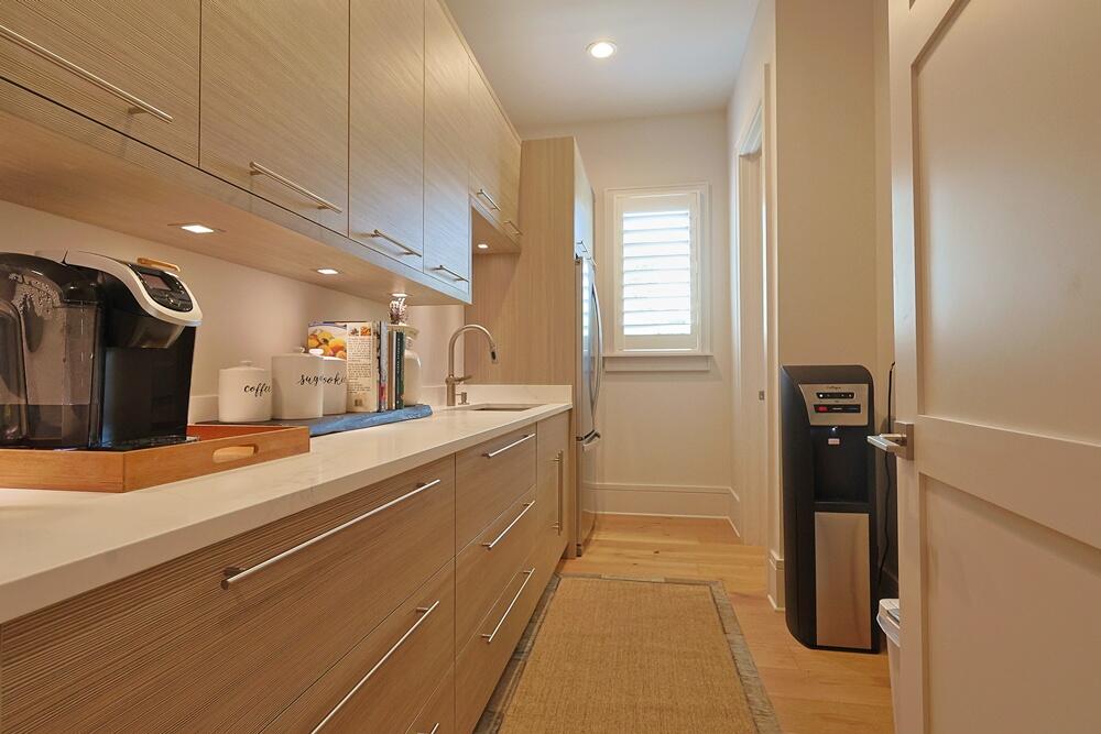 BURNT PINE - Residential