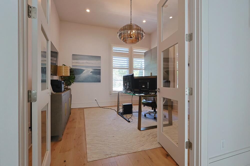 BURNT PINE - Residential