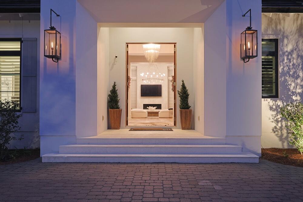 BURNT PINE - Residential