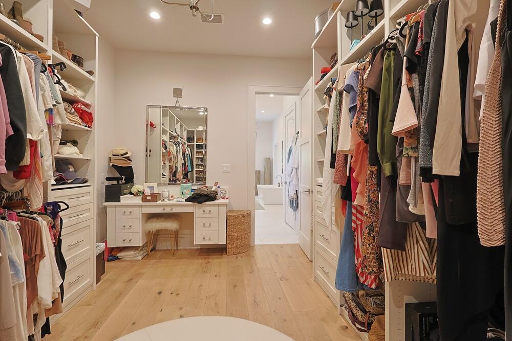 BURNT PINE - Residential