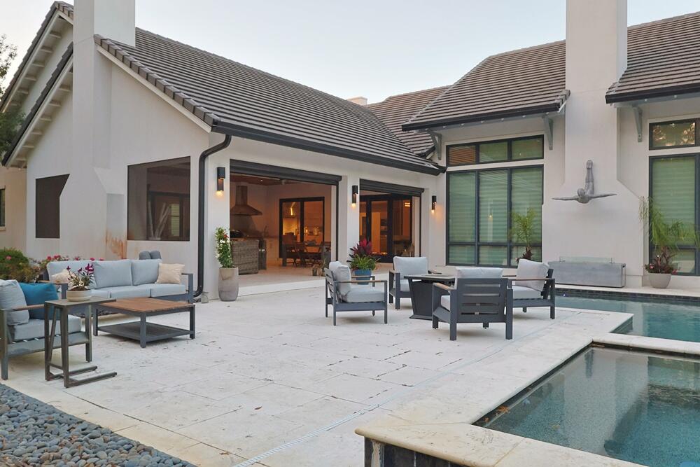 BURNT PINE - Residential