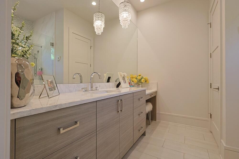 BURNT PINE - Residential