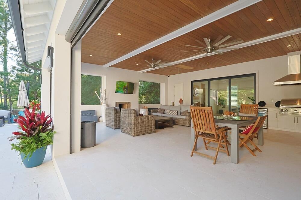 BURNT PINE - Residential