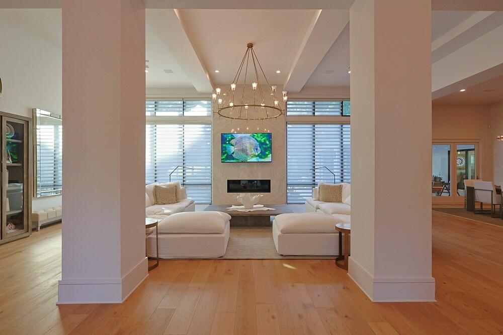 BURNT PINE - Residential