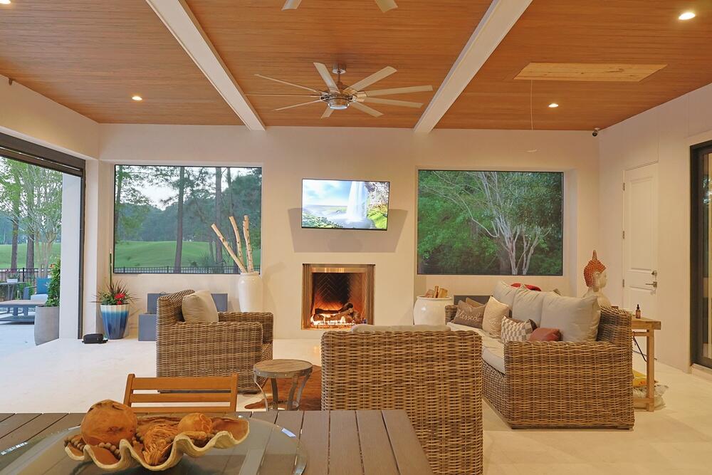 BURNT PINE - Residential