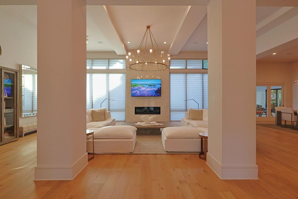 BURNT PINE - Residential