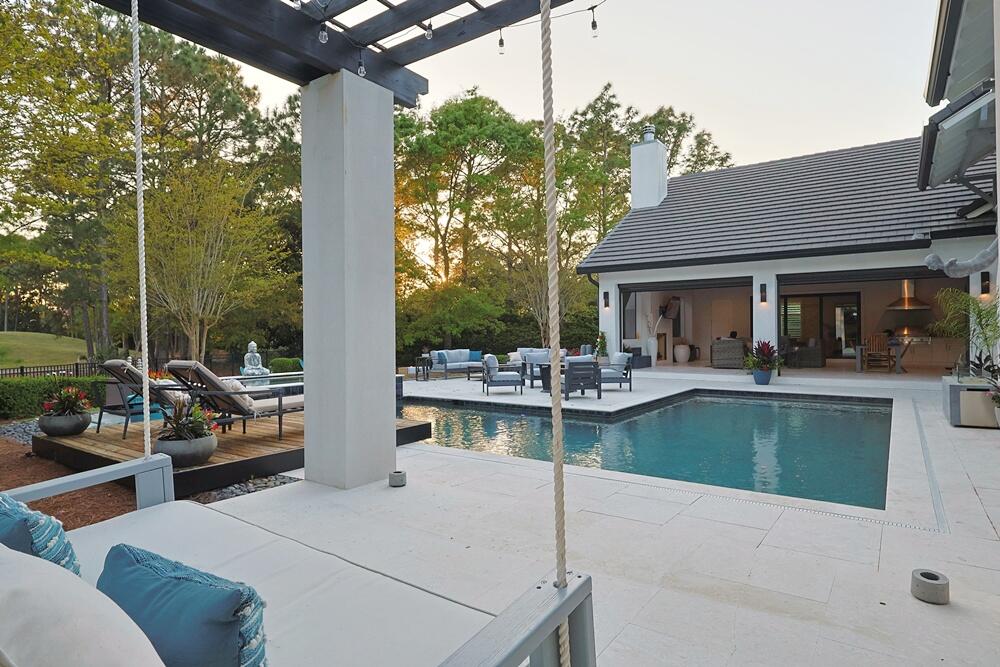 BURNT PINE - Residential