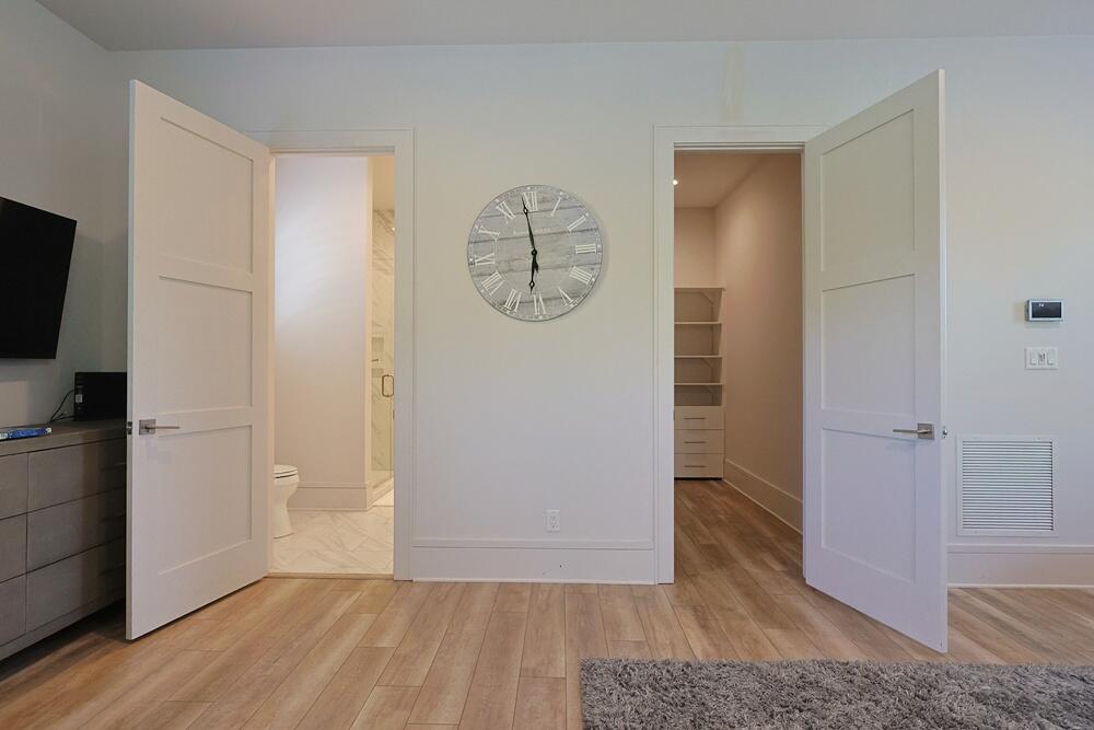 BURNT PINE - Residential