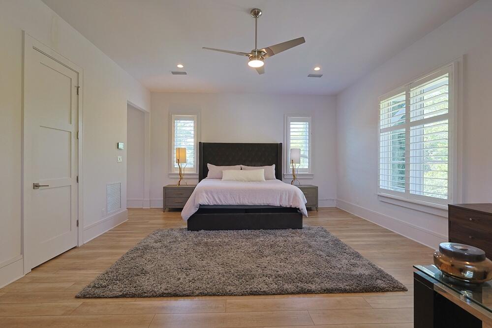 BURNT PINE - Residential