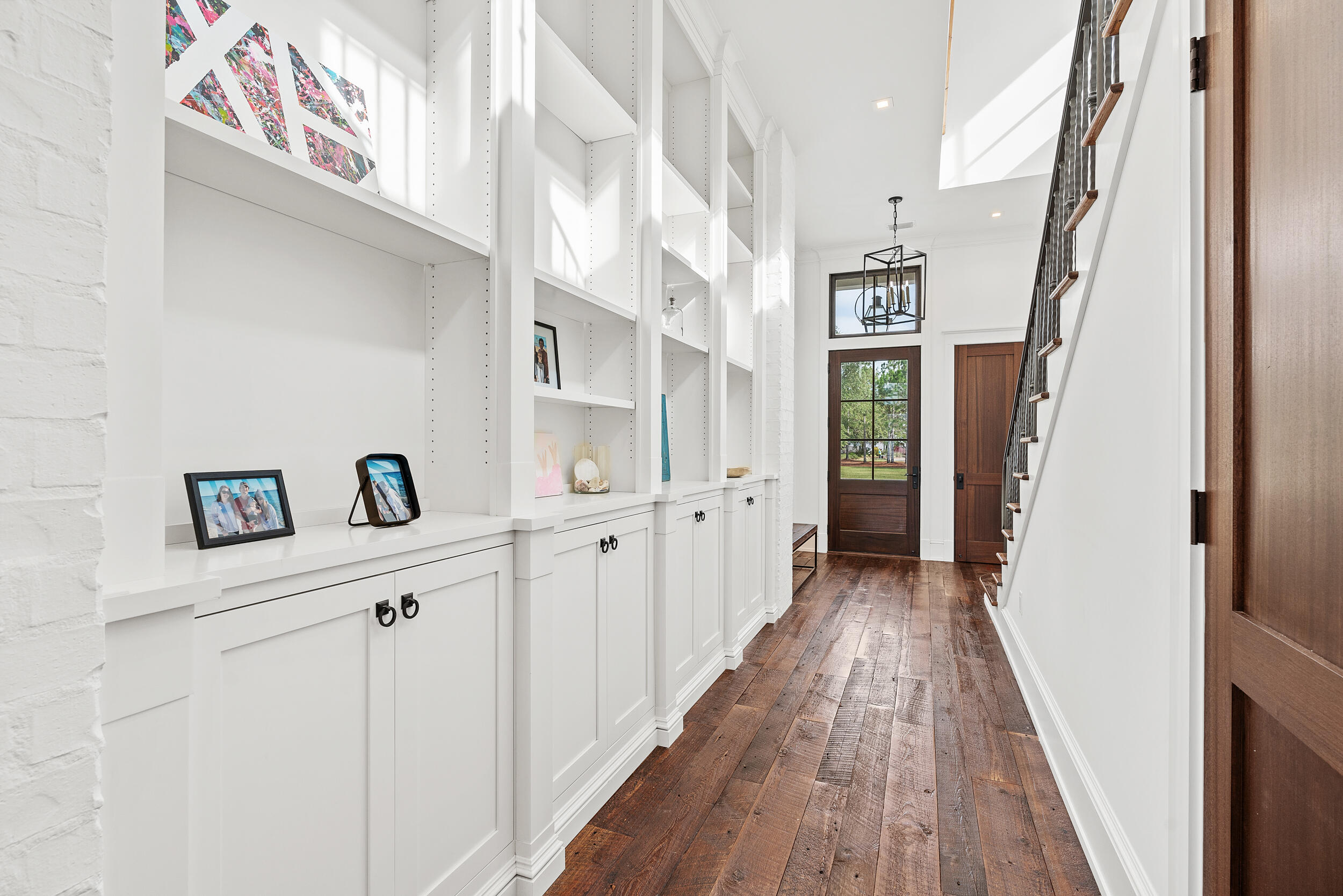 CHURCHILL OAKS - Residential