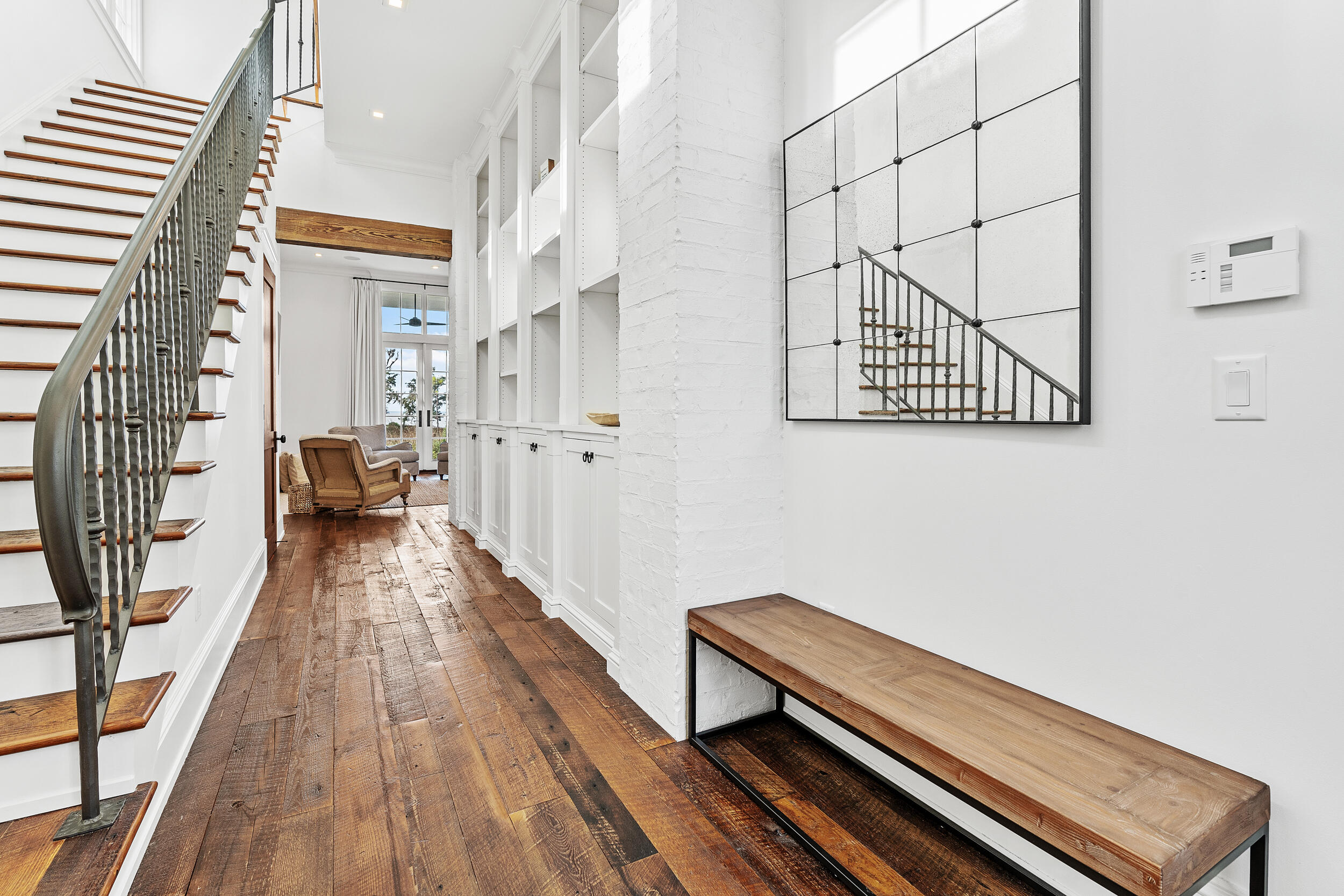 CHURCHILL OAKS - Residential