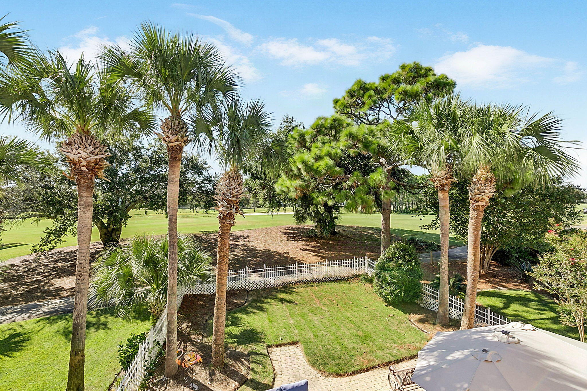 218 Calusa Boulevard