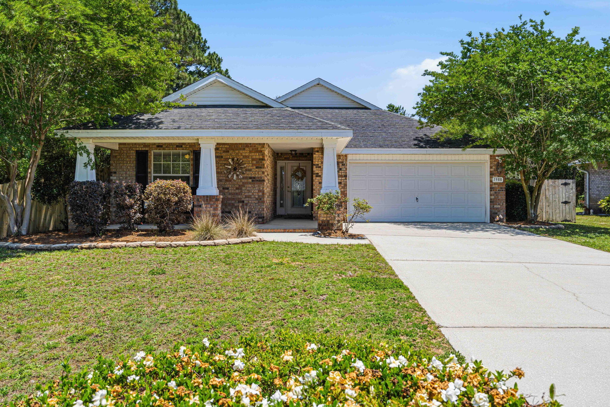 HOLLEY BY THE SEA - Residential