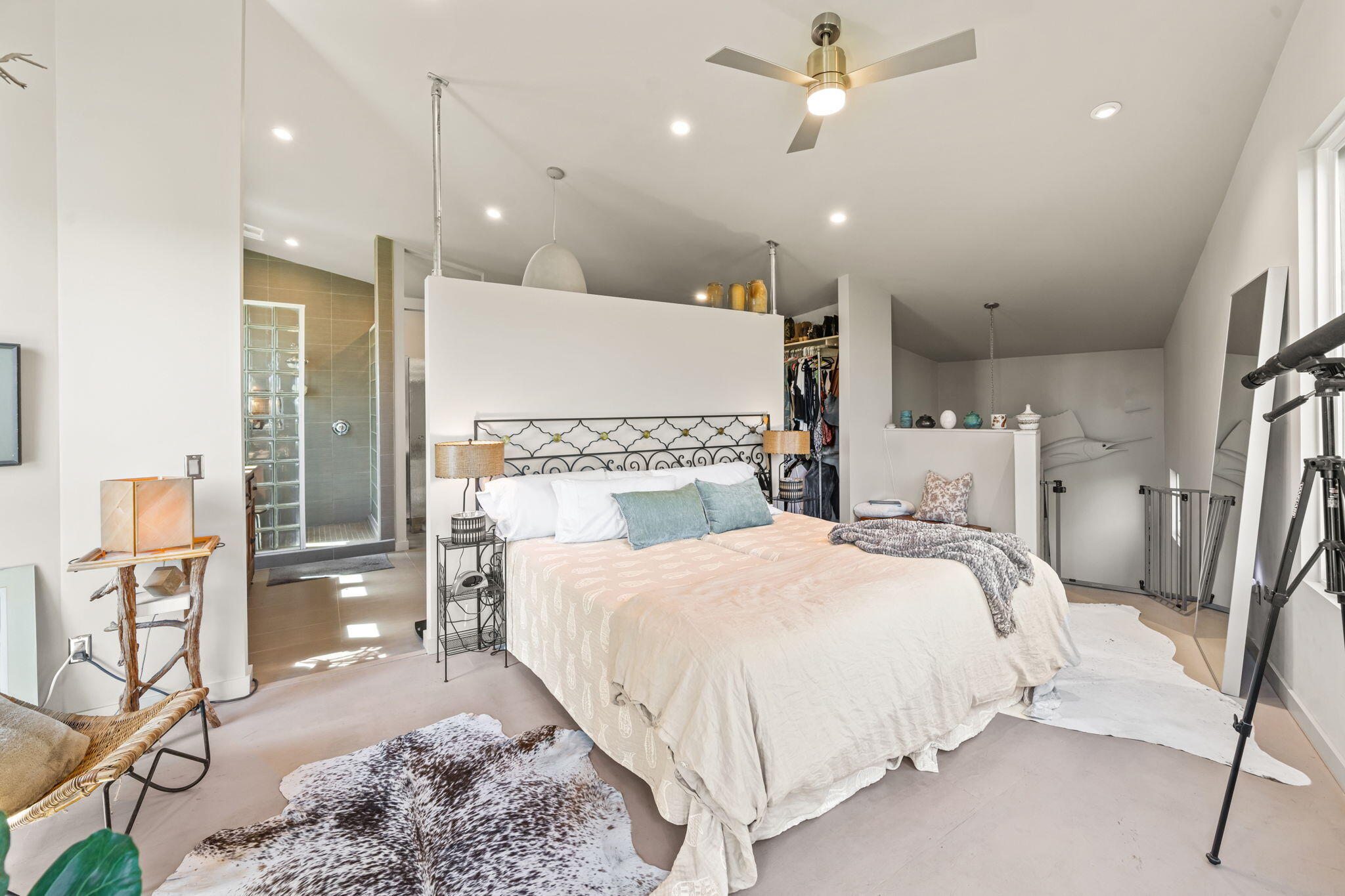 LAKE SHORE ESTATES - Residential