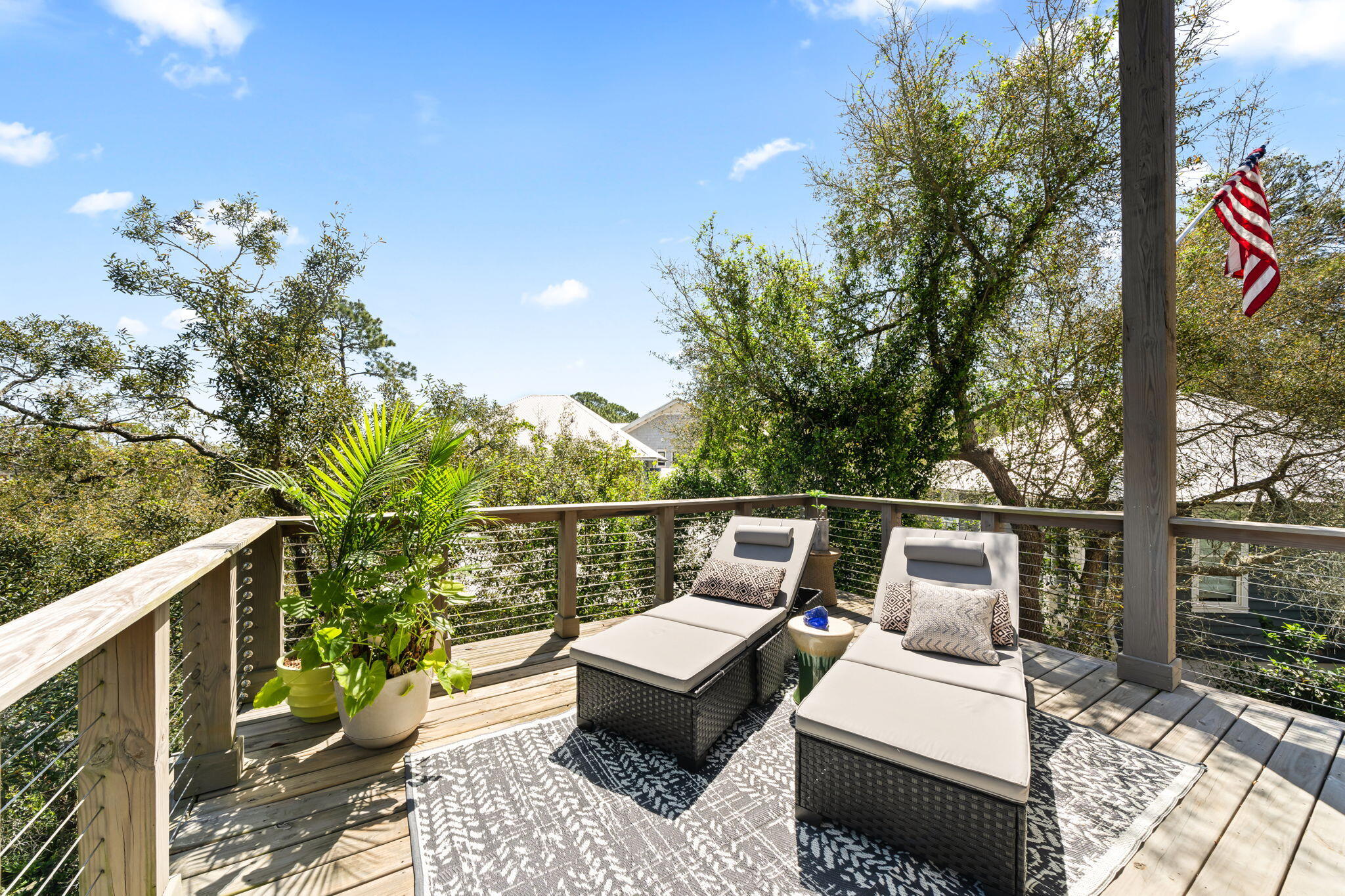 LAKE SHORE ESTATES - Residential