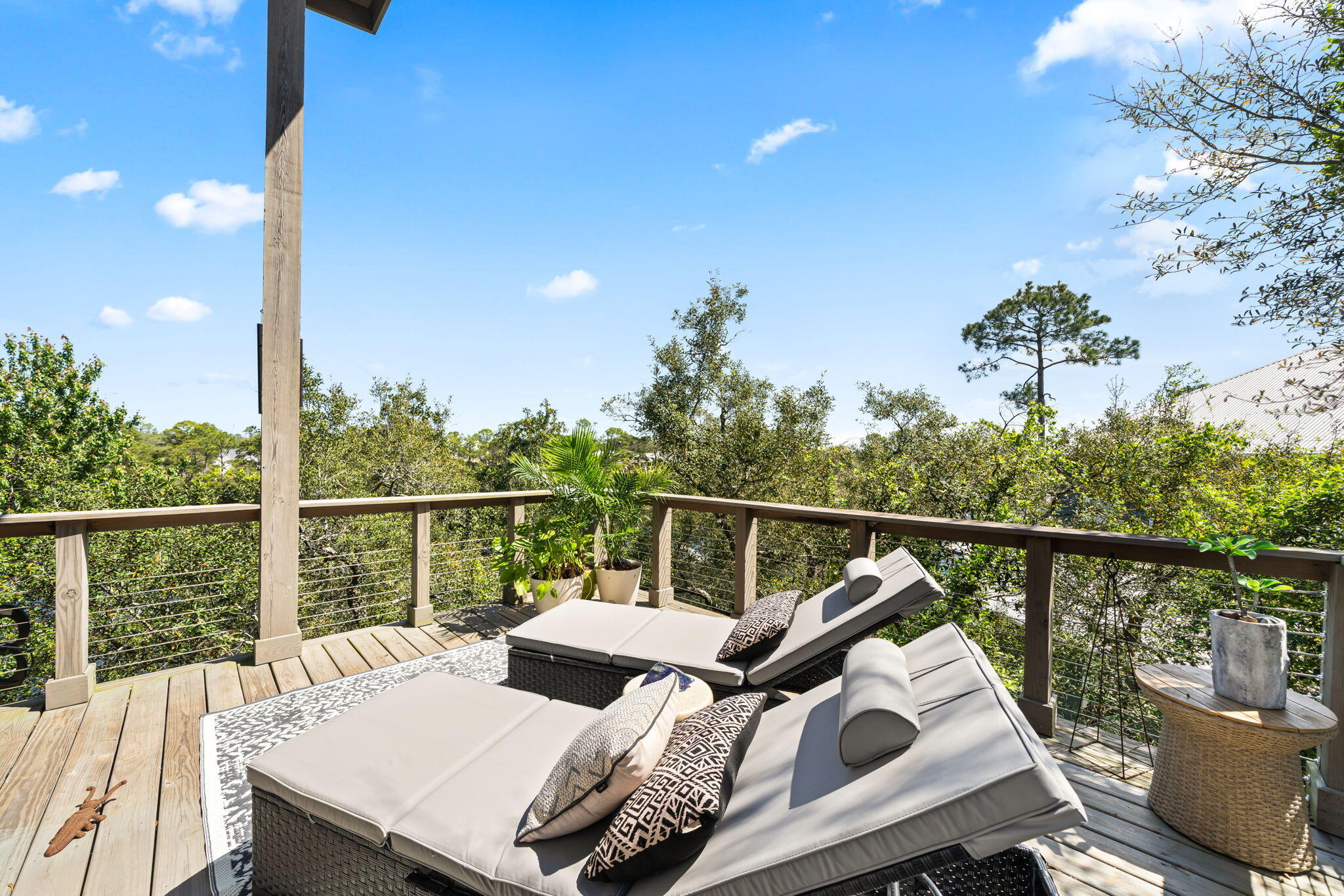 LAKE SHORE ESTATES - Residential