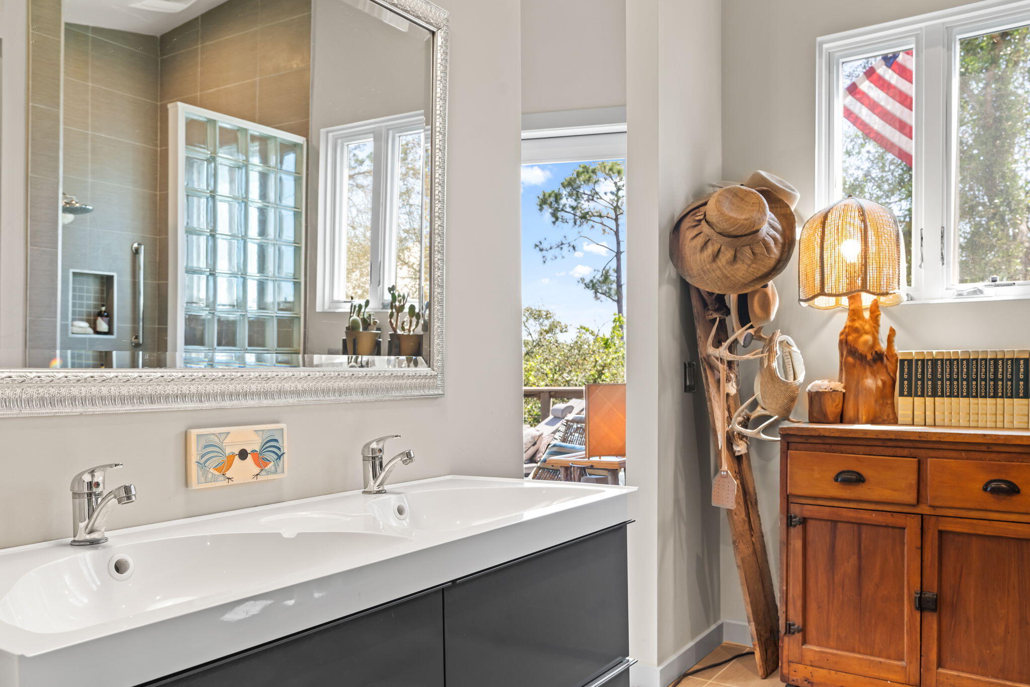 LAKE SHORE ESTATES - Residential