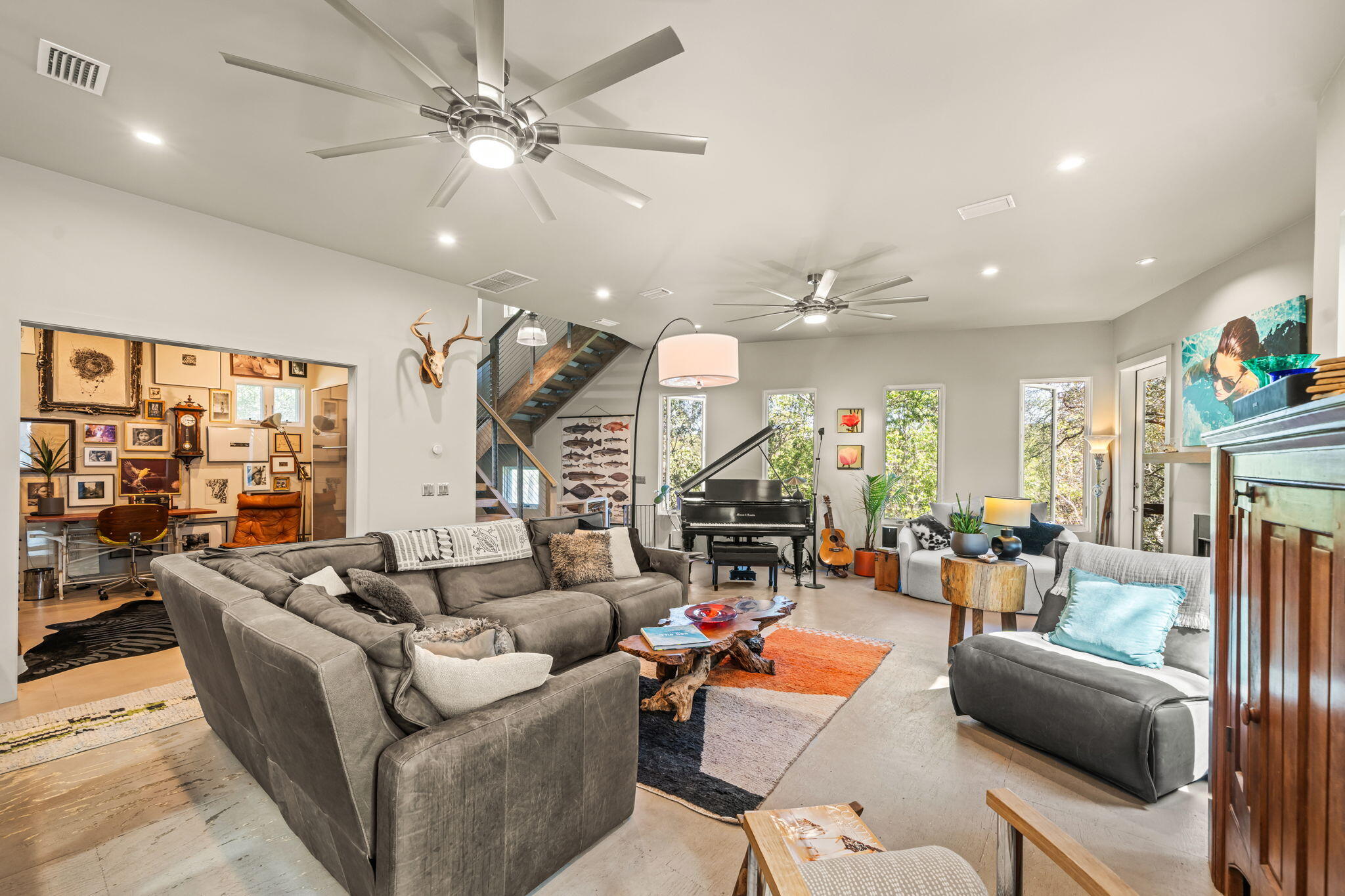 LAKE SHORE ESTATES - Residential