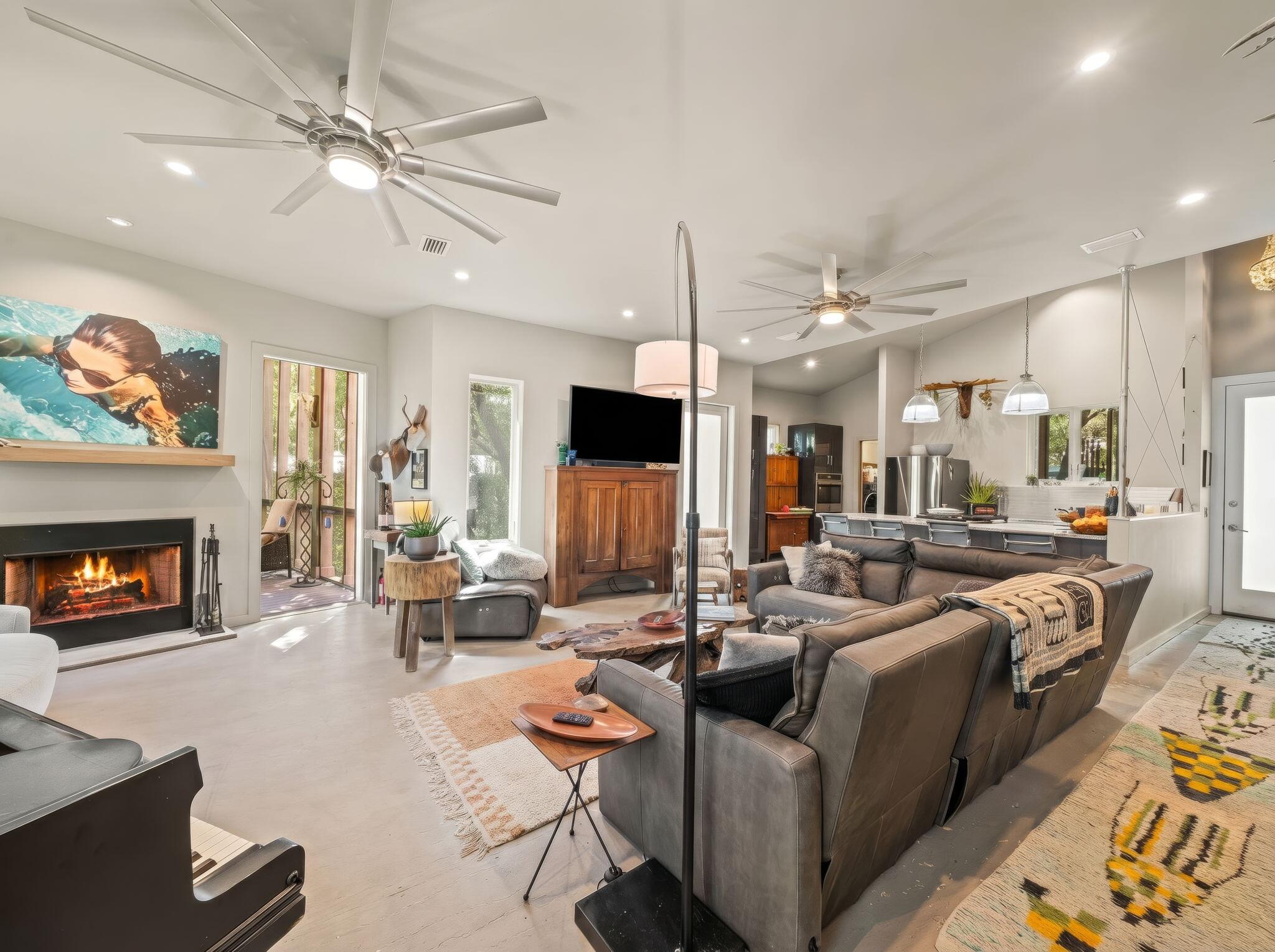 LAKE SHORE ESTATES - Residential