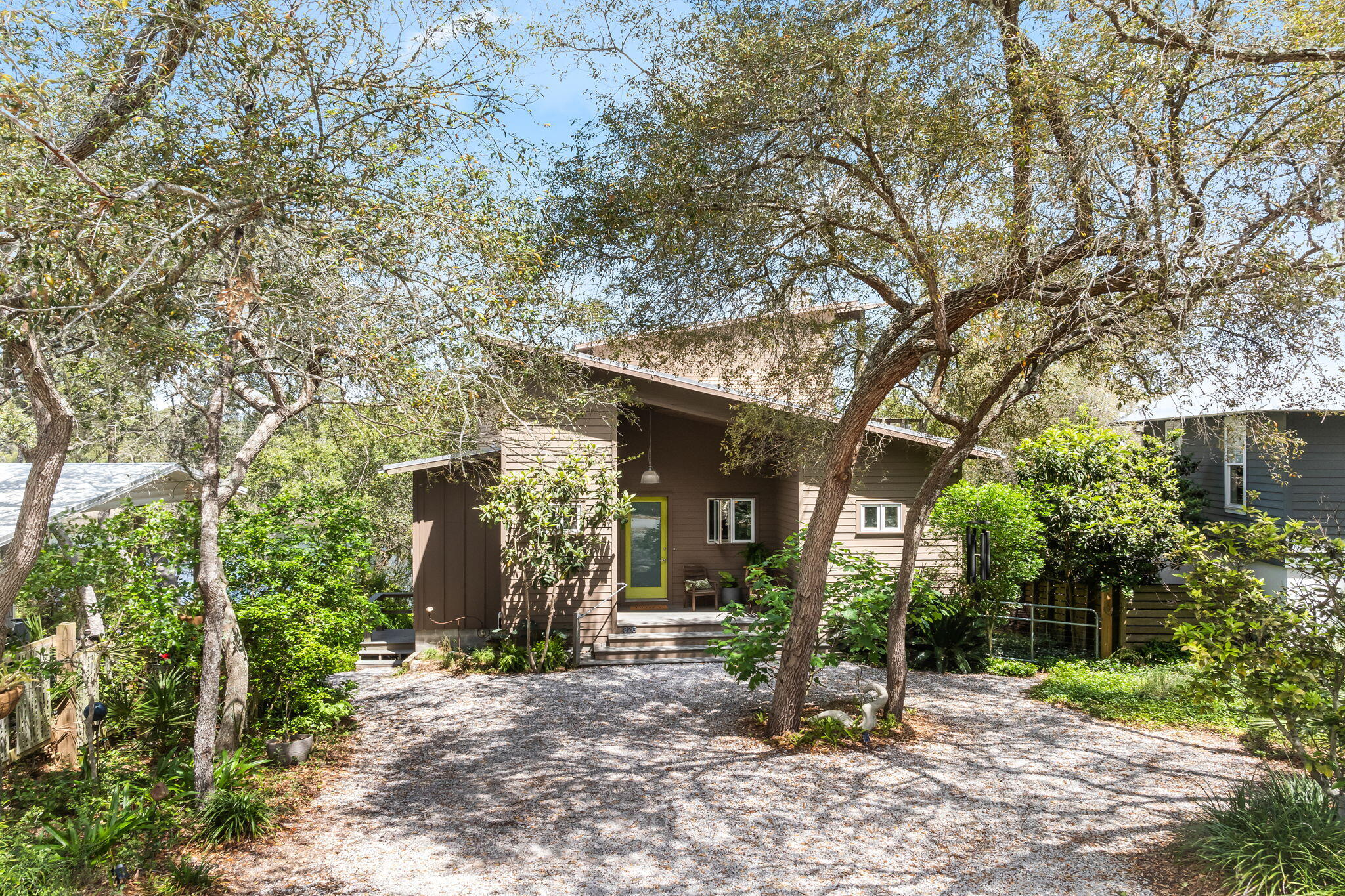 LAKE SHORE ESTATES - Residential