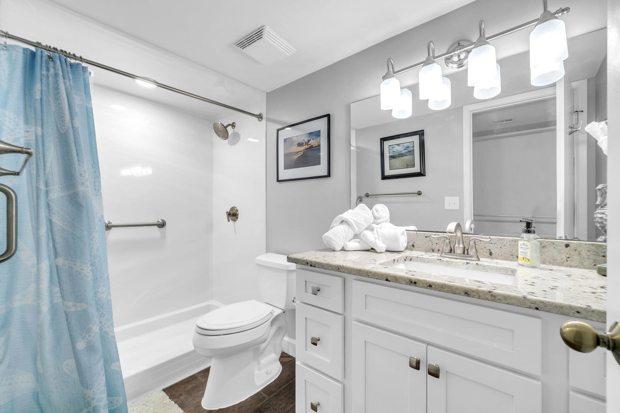 SURF DWELLER CONDO - Residential