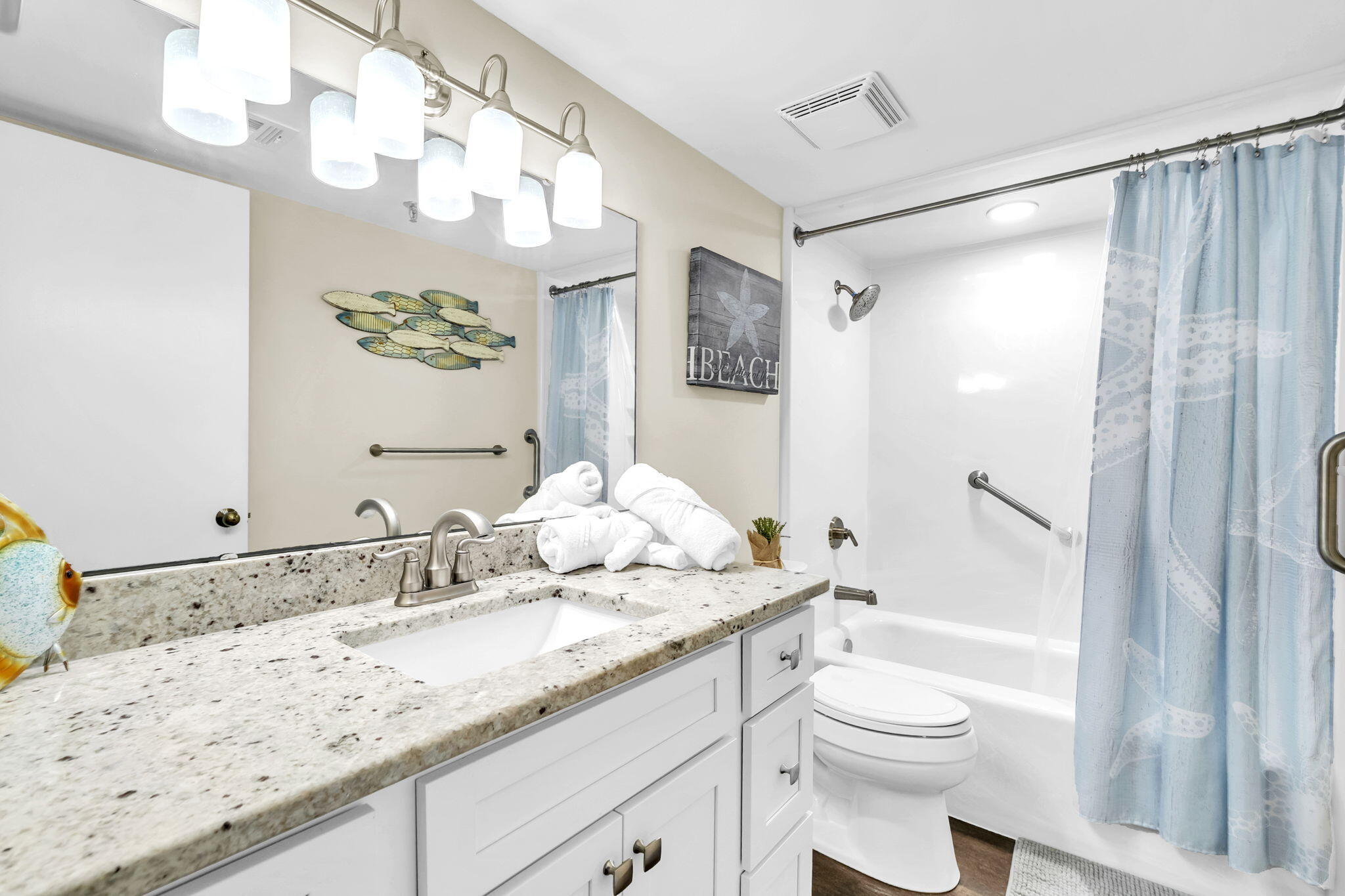 SURF DWELLER CONDO - Residential